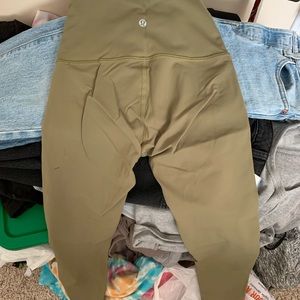 RARE green lululemon leggings